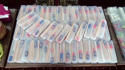 Siirt'teki köy okuluna oyuncak, kitap, kırtasiye ve giyim yardımı