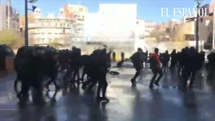 Cargas de los Mossos en Gerona