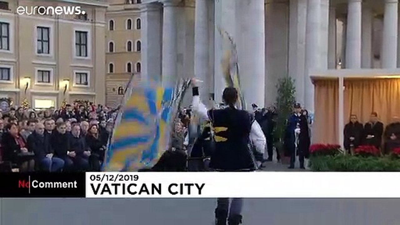 Mit Tänzen und Lichtern: Im Vatikan hat die Weihnachtszeit begonnen