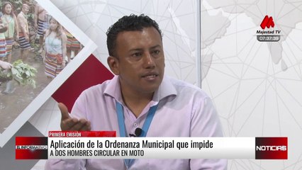 Aplicación de la Ordenanza Municipal que impide a dos hombres circular en moto