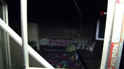 Yangın sonrasında iki kız kardeşten geriye sadece oyuncakları kaldı