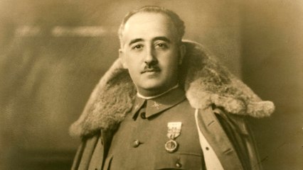 ¿Habías visto alguna vez a Franco contando chistes?