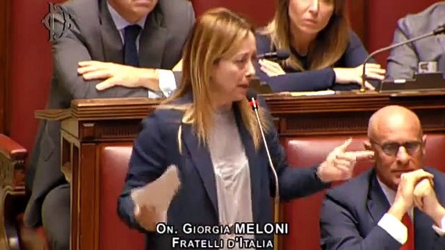 Mes, Giorgia Meloni contro Giuseppe Conte: Glielo ha consigliato Tafazzi? . Alla Camera, sì alla risoluzione