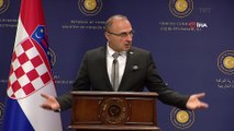 Dışişleri Bakanı Çavuşoğlu:'Libya'ya bir talep gelmediği için askeri güç gönderme durumu yoktur. Türkiye sınırlarının ötesine bir güç gönderdiği zaman bunun prosedürü bellidir. Meclisten teskerenin geçmesi gerekiyor'