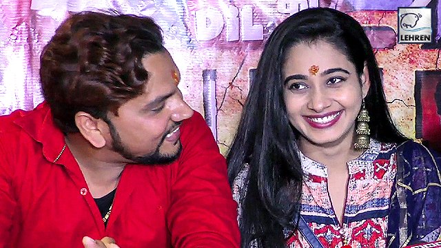 Gunjan Singh ने Ritu Singh से कहा ' कवन क्रीम लगावेलू हो '