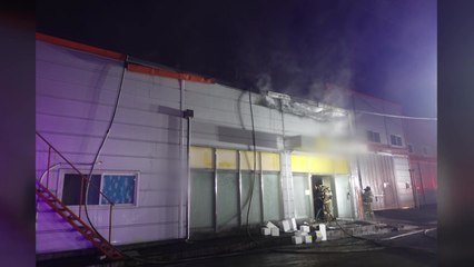 인천 식품 유통공장 화재...3천7백만 원 피해 / YTN