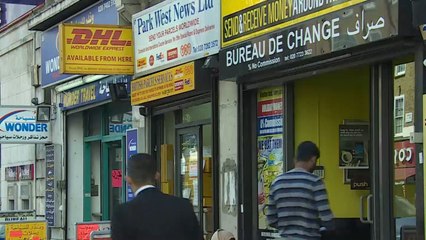 الجالية العربية في بريطانيا.. نشاط بمجالات مختلفة وضعف بالمشاركة السياسية