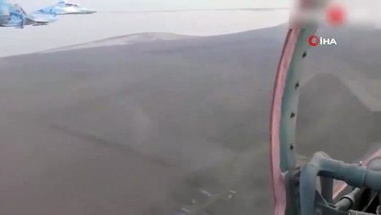 Ukrayna füzesi ve SU-27 savaş uçağı yan yana!