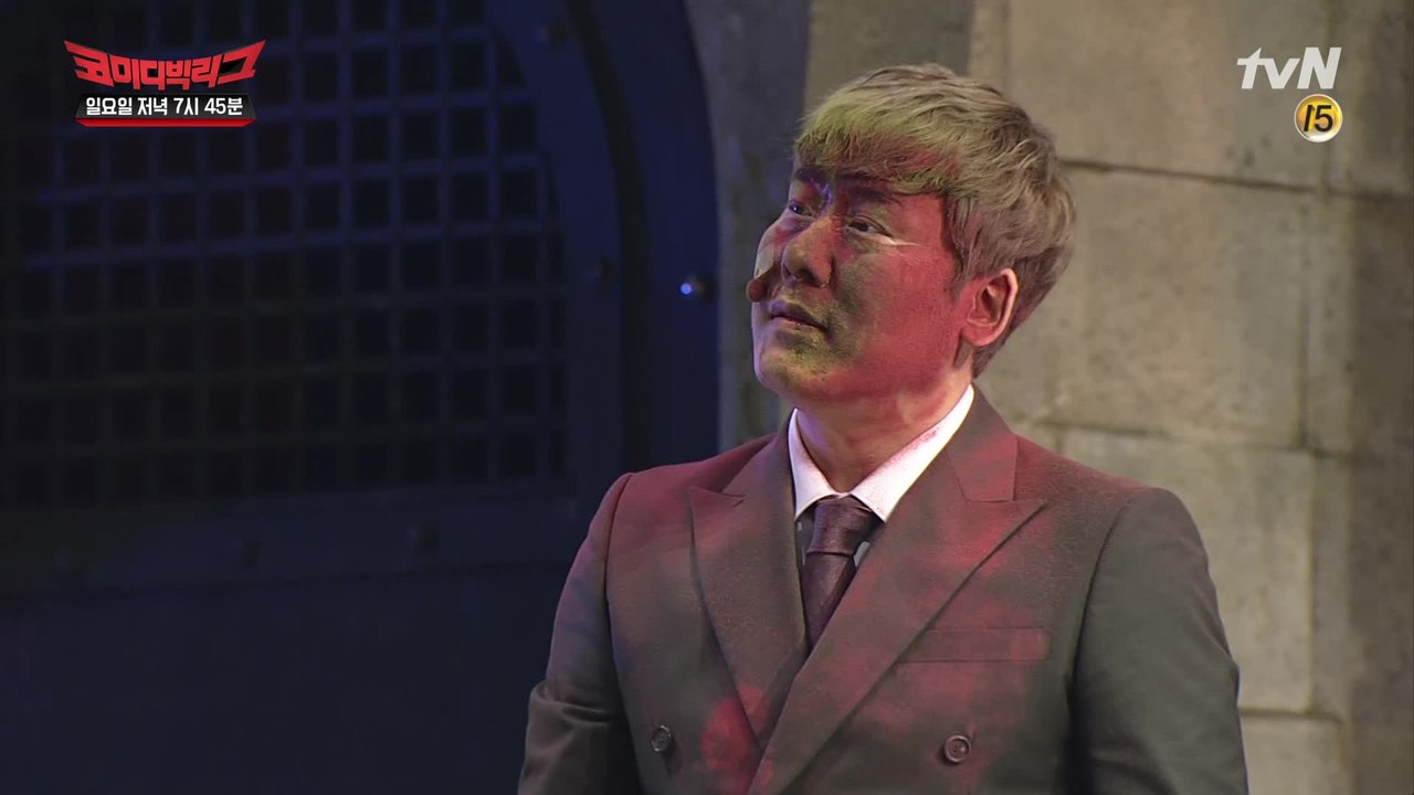 [선공개] 얼굴에 무슨 일이..? 당황했지만 자연스럽게 시청해본다.