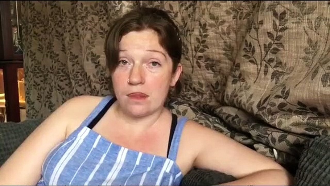 Pregnant mum from Hayling Island with jaw-eatin...