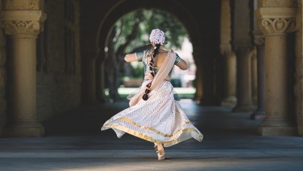 ¡Terrible!: Disparan en la cara a una bailarina que hizo una breve pausa en su actuación durante una boda