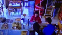 Antalya'da önceki gün kadın müşterinin 750 lirasını çalan hırsız bu defa kadın çalışanı soyarken yakalandı