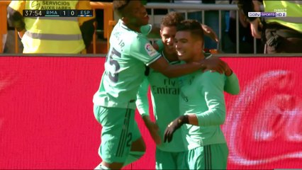 Benzema régale, Varane conclut !
