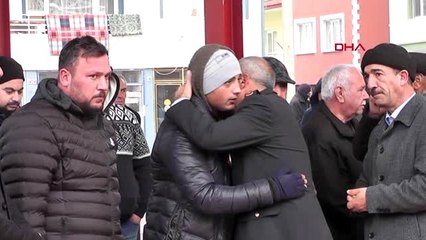 Kırşehir asker oğullarını ziyaret dönüşü kazada ölen çift toprağa verildi