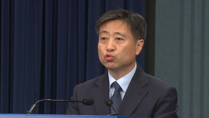 靑 "'송병기 제보에 없던 내용 추가' 보도, 사실 아냐" / YTN