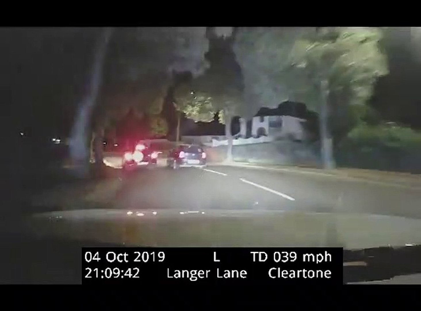 ⁣Derbyshire Roads Police chase through Chesterfield