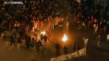 فيديو: رجل يشعل النار في نفسه خلال مظاهرة احتجاجية وسط بيروت