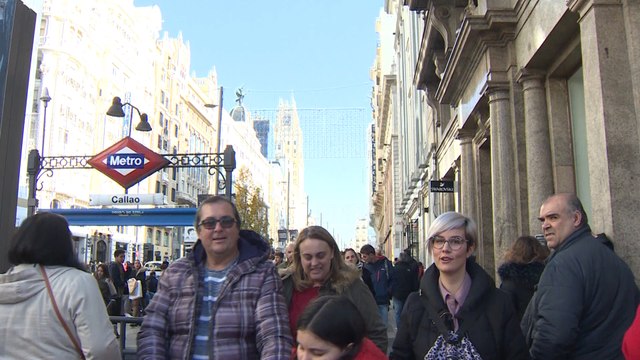 Madrid se llena de turistas durante el puente constitucional
