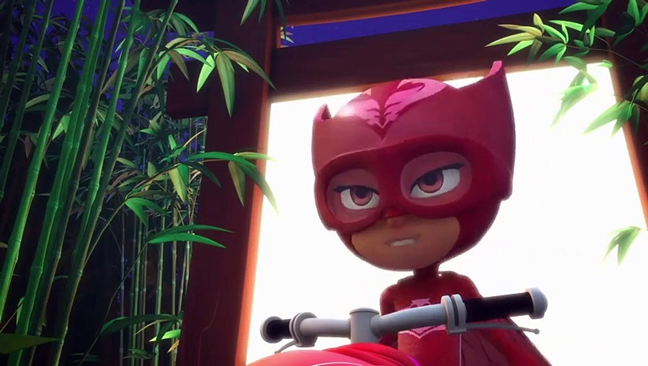 Pyjamasques Français Saison 3 ⚡ Yoyo Et Le Chien-garou ! ⚡ Dessin Animé