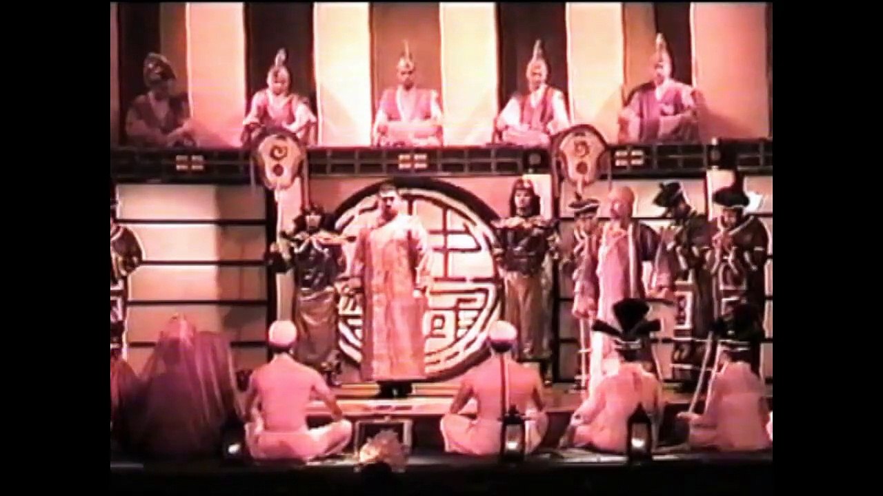The Land of Smiles ( Tebessümler Diyarı ) Act2 v 3 - Izmir State Opera and Ballet
