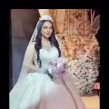 الفنانة الكويتية فوز الشطي في زفافها تشبه أنجيلينا جولي!