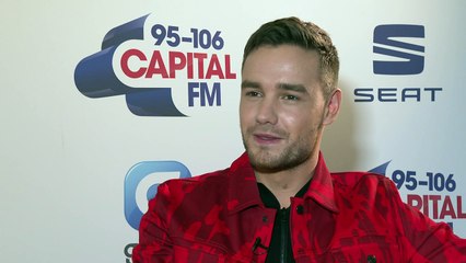 Liam Payne: "Mum hit me on the head about naked pics!"