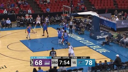 Deonte Burton throws down the alley-oop!