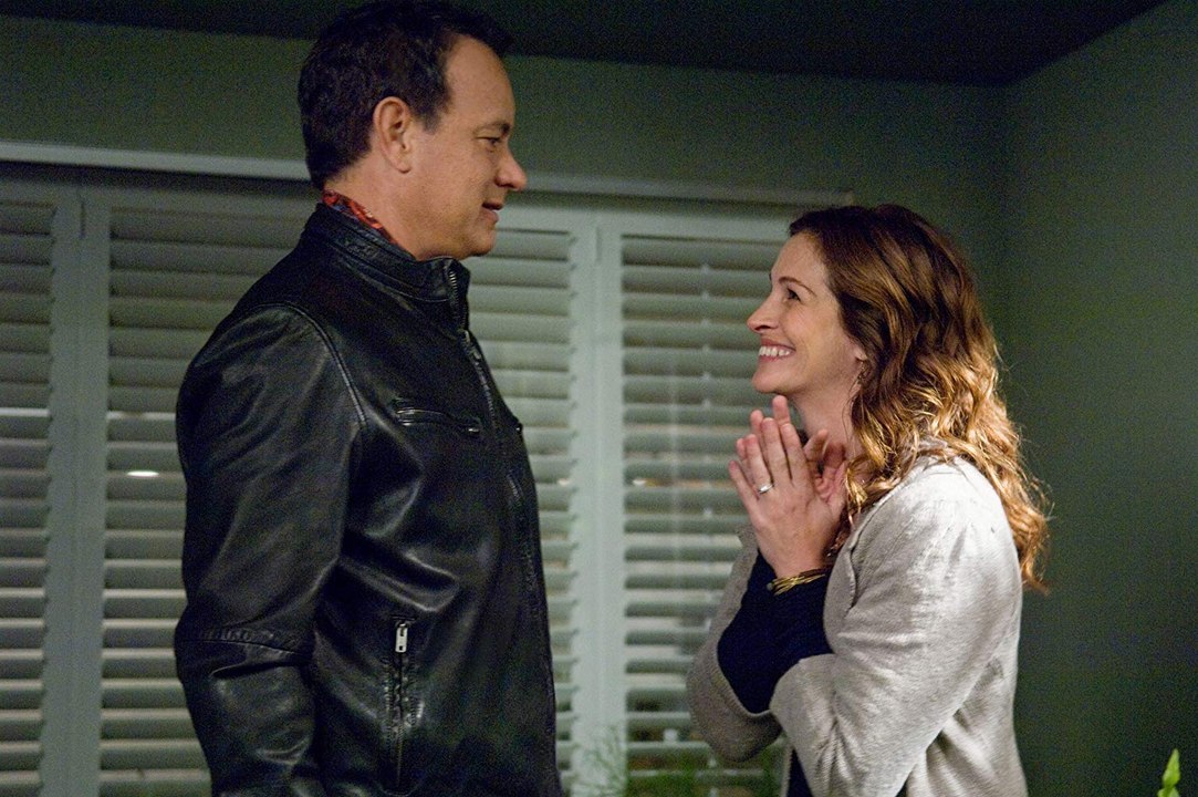 Larry Crowne movie (2011)  Tom Hanks, Julia Roberts