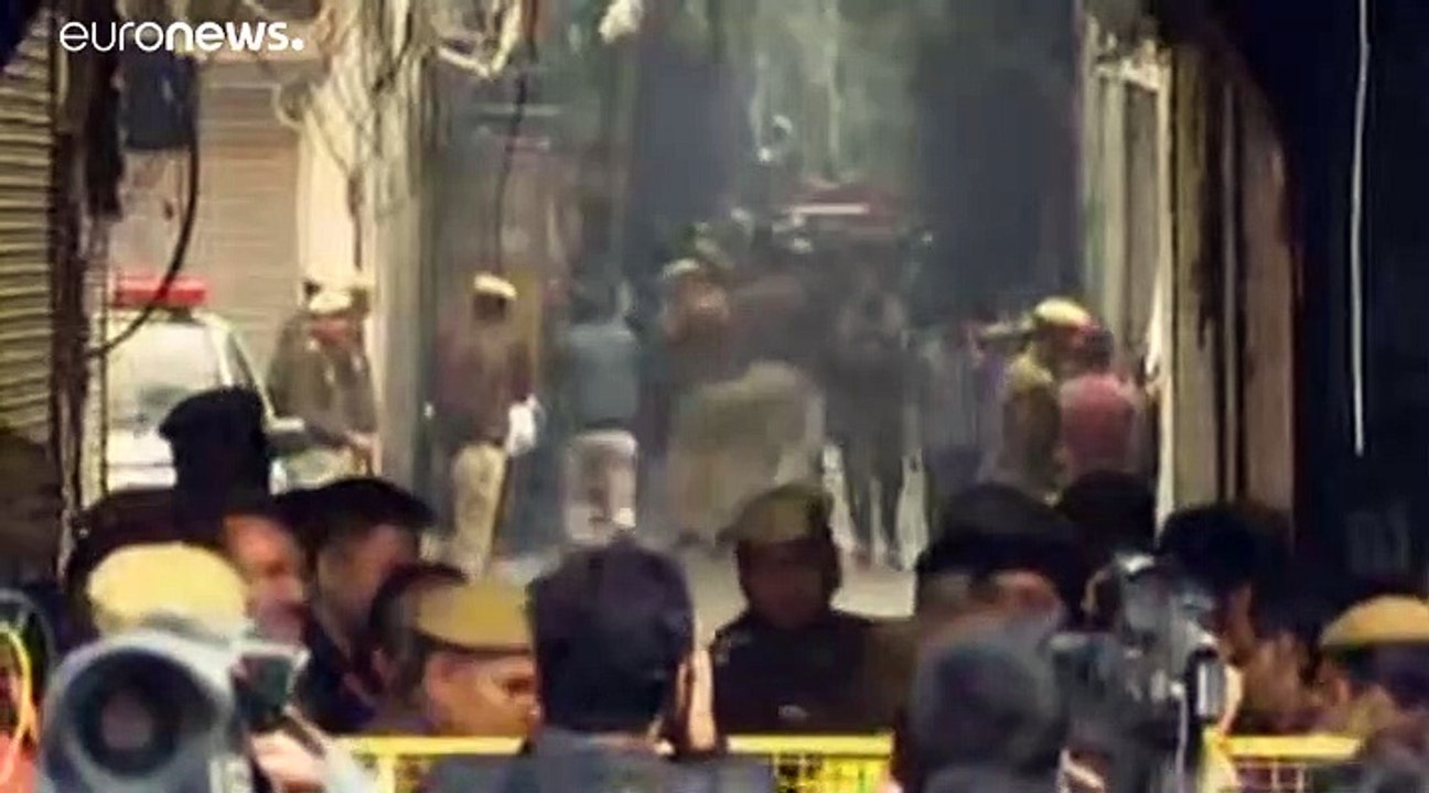 فيديو: مصرع 43 شخصا على الأقل بحريق مصنع في نيو...