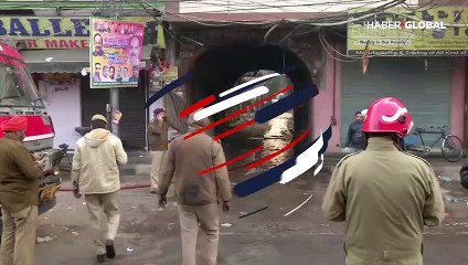 Hindistan'da fabrikada yangın: 43 ölü, 15 yaralı