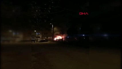 Karabük'te otomobil alev alev yandı