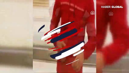 Havalimanında vücuduna sardığı uyuşturucu ile yakalandı