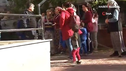 Evini o halde gören kadından korkunç iddia: Bile bile yakıyorlar