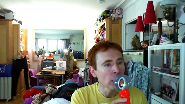 Wiwi égratigne faith hope and charity des Fun Boy Three