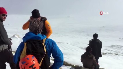 Kayıp dağcıların montunun bulunduğu bölge böyle aranıyor