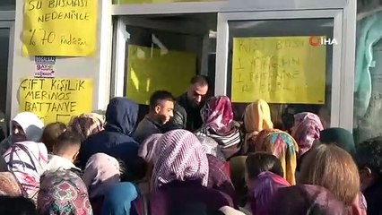 Bu da ''su bastı'' indirimi ! Duyan koştu, izdiham çıktı