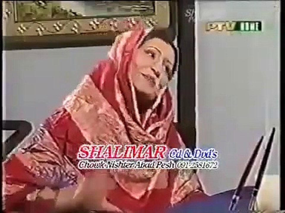 Pashto Funny Drama Clip of Ismail Shahid from Oss Warta Khanda
