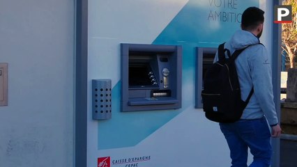 Distributeur "généreux" à Marseille : "Tu demandais 20 euros, tu en obtenais 40"