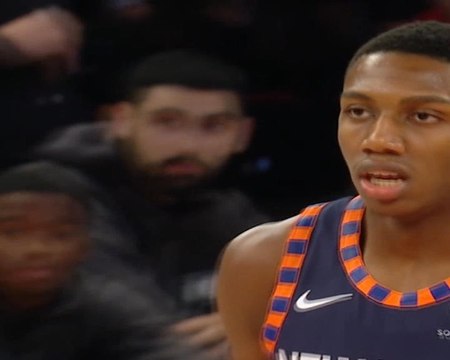 لقطة: كرة سلة: باريت يستعرض بسلة ساحقة رائعة في هزيمة نيكس