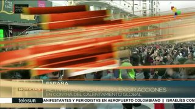 España: activistas bailan para exigir acciones contra cambio climático