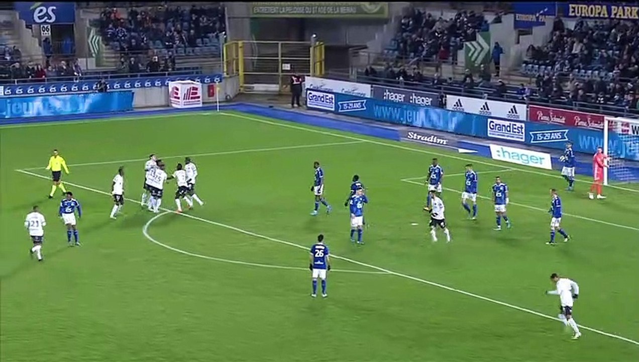 L'ouverture du score de Nicolas Isimat-Mirin à Strasbourg