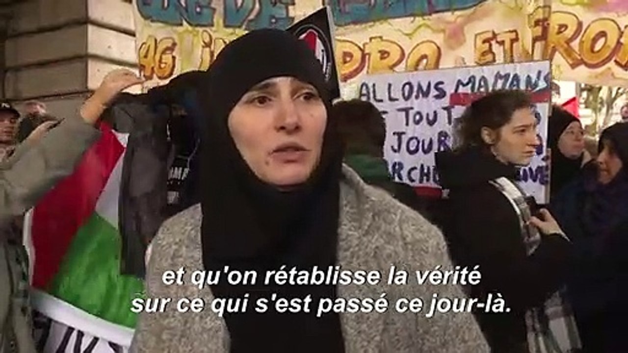 Paris: des "mamans" marchent contre les violences policières