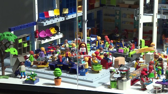 El Palacio de Gaviria acoge 'Clicks', una exposición de Playmobil