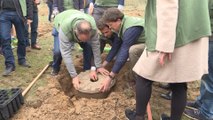 Dirigentes de la COP25 plantan 1.000 árboles en Madrid