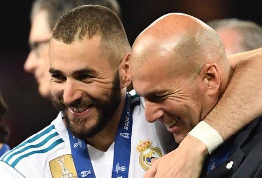 Karim Benzema: «No veo al Real Madrid sin Zidane, no se va a ir, ya lo verás…»