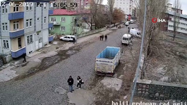 Kars’ta kız lise öğrencisini güpe gündüz böyle kaçırdılar