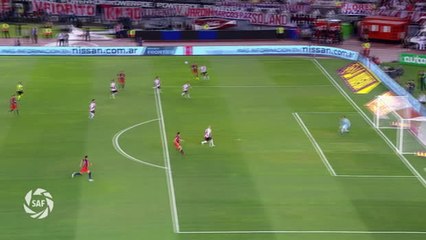 Download Video: River Plate miss two penalties in San Lorenzo defeat