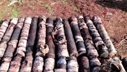 Diyarbakır'da toprağa gömülü cephanelik ele geçirildi