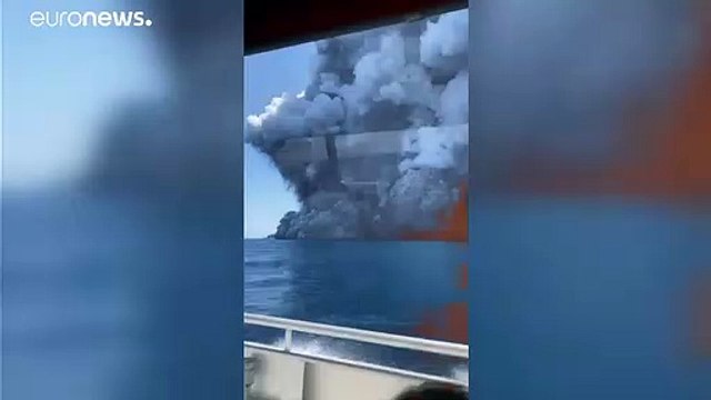 Eruzione vulcano Whakaari, polizia: Decine i dispersi, non ci sono segni di vita