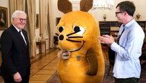 Almanya Cumhurbaşkanı Steinmeier, fareye liyakat nişanı